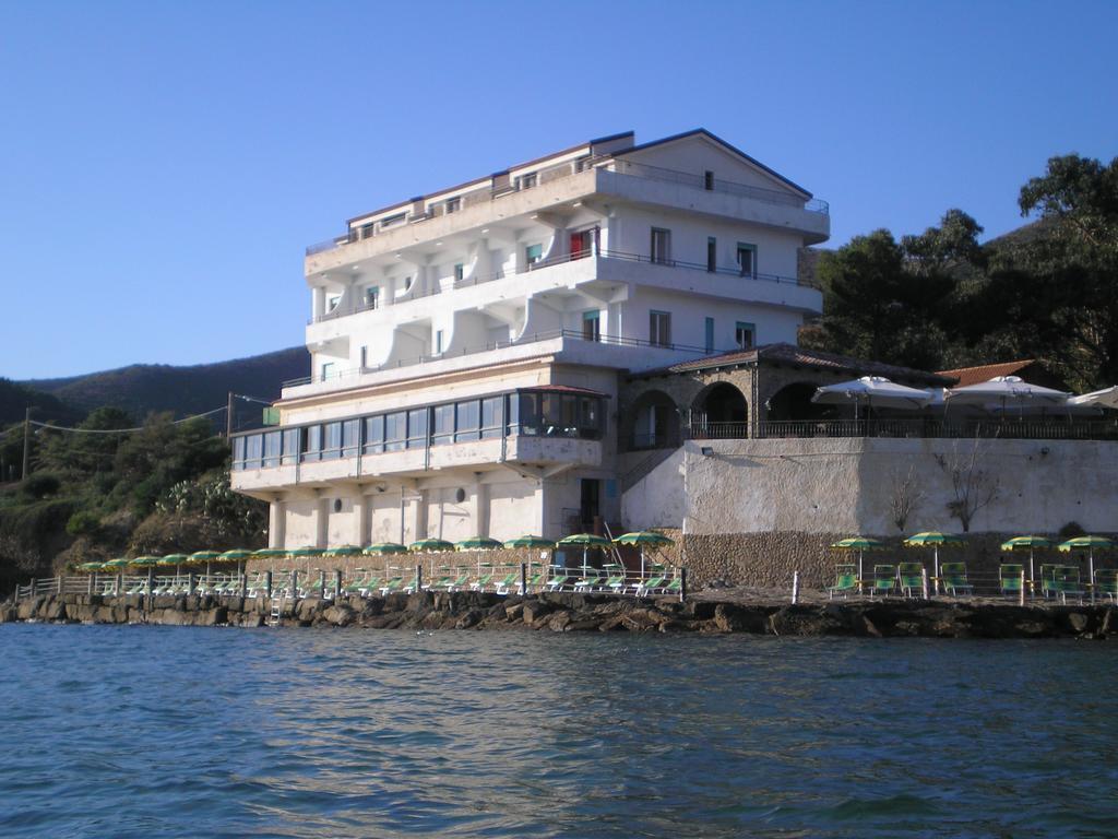 Hotel Sirena Castellabate Εξωτερικό φωτογραφία
